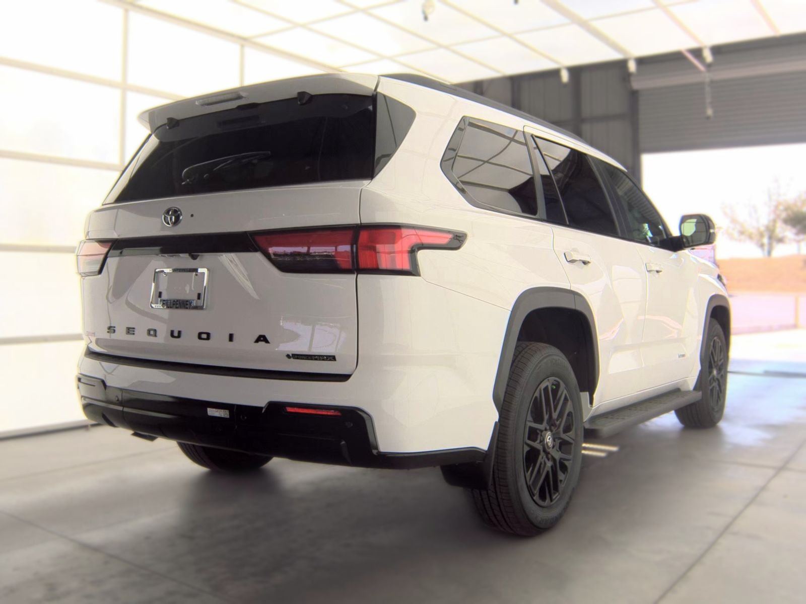 Toyota Sequoia i-FORCE MAX Limited 2026