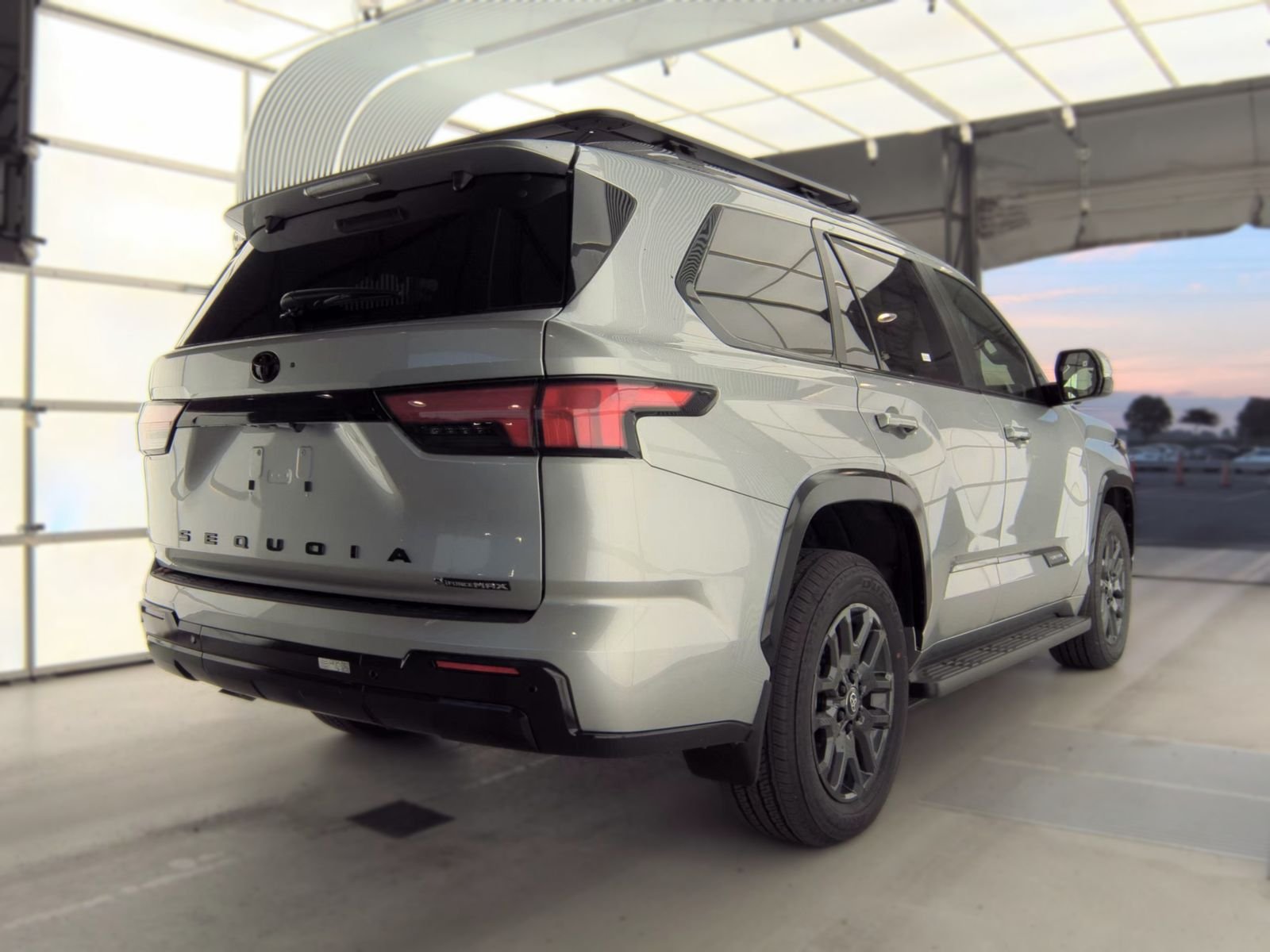 Toyota Sequoia i-FORCE MAX Platinum 2026