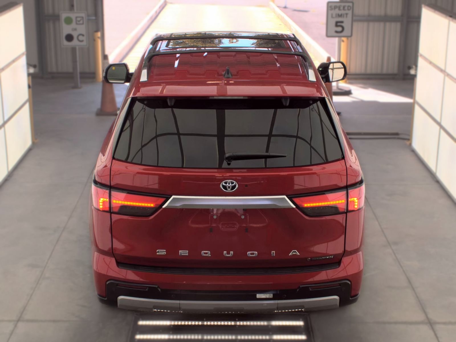 Toyota Sequoia i-FORCE MAX Capstone 2026