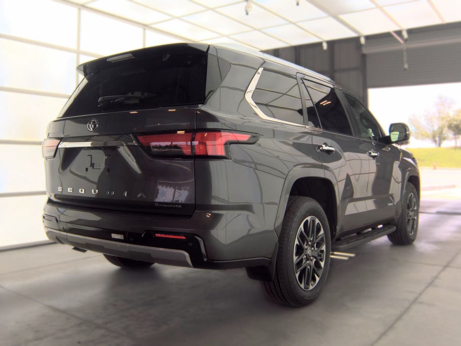 Toyota Sequoia i-FORCE MAX Limited 2026