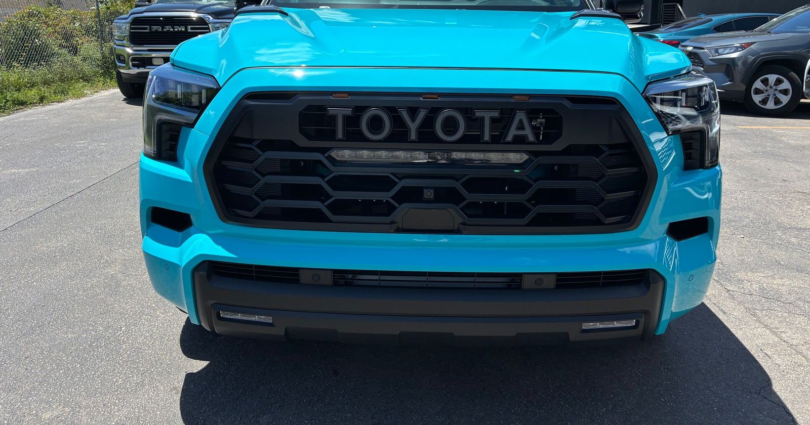 Toyota Sequoia i-FORCE MAX TRD Pro 2026