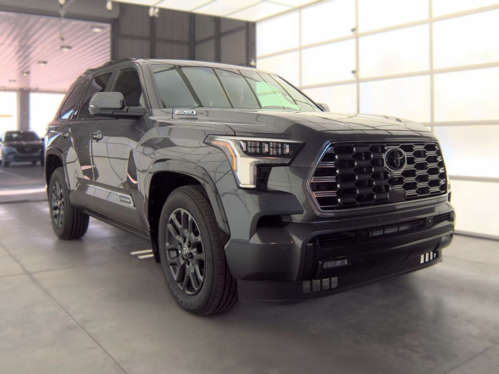 Toyota Sequoia i-FORCE MAX Platinum 2026