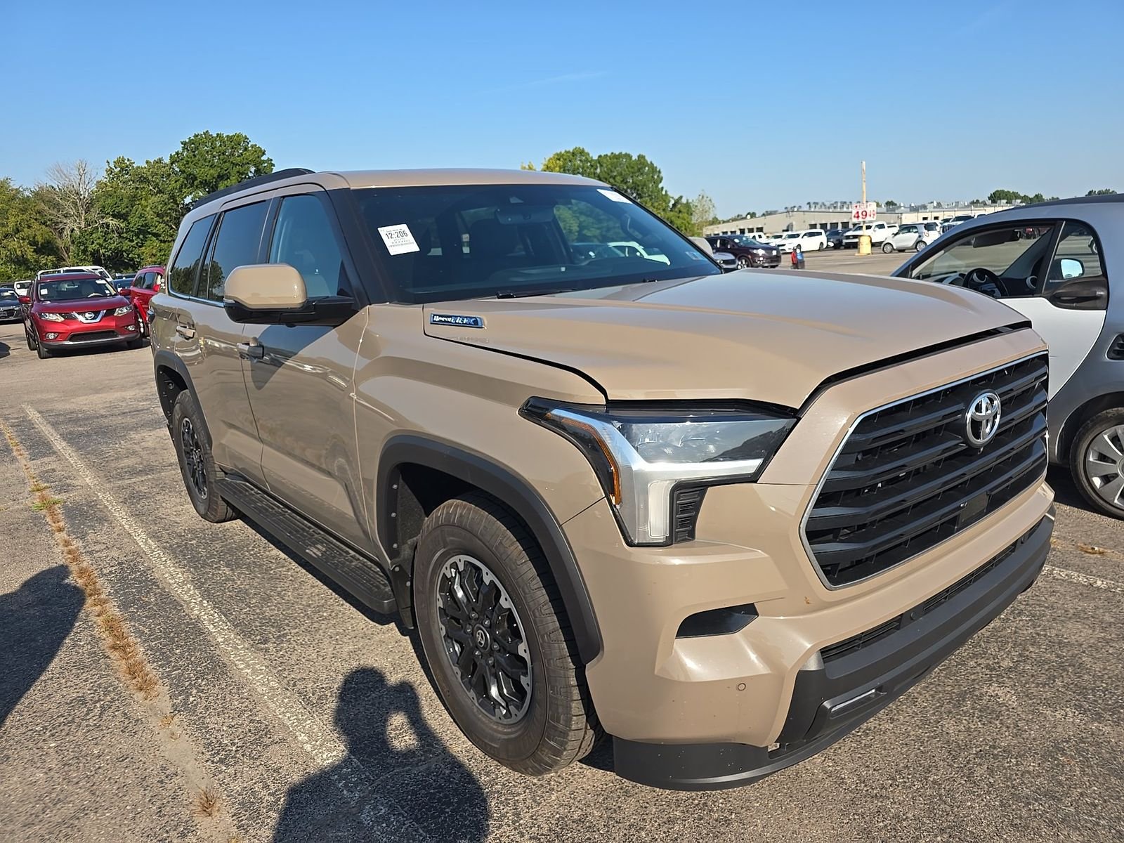 Toyota Sequoia i-FORCE MAX SR5 2026