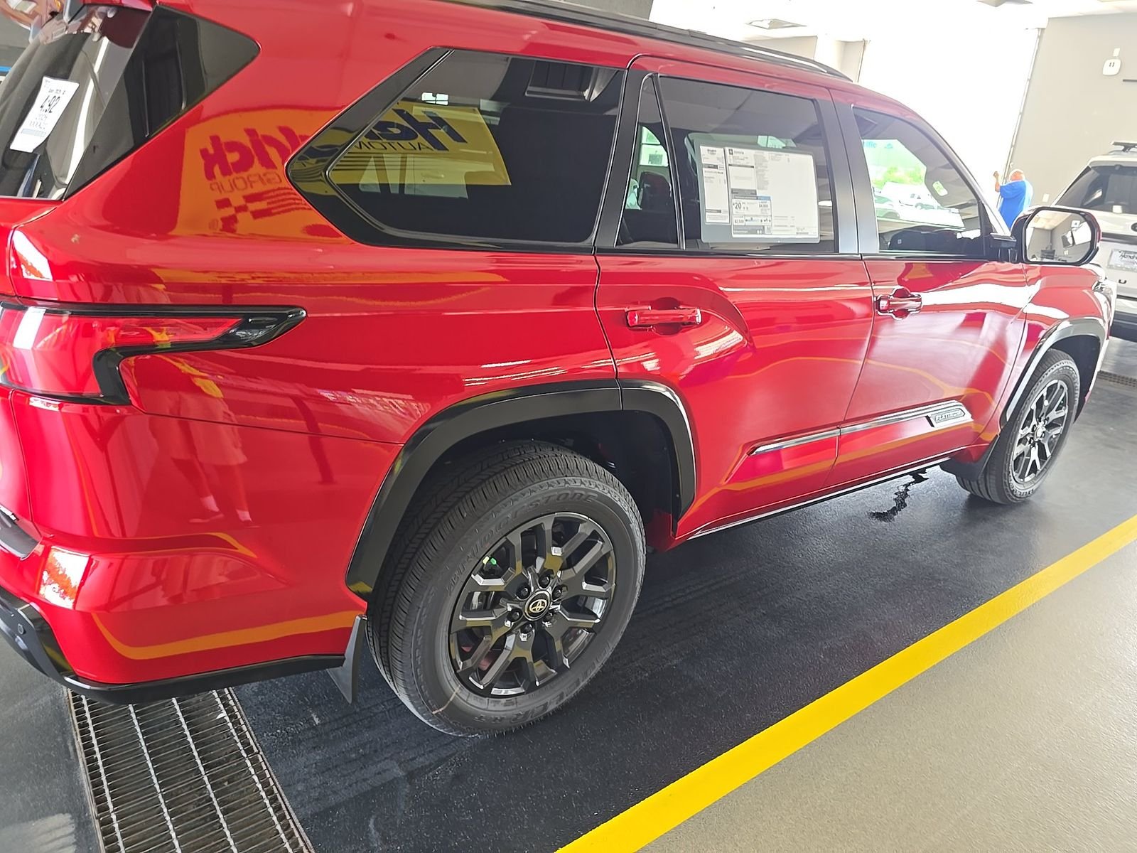 Toyota Sequoia i-FORCE MAX Platinum 2026