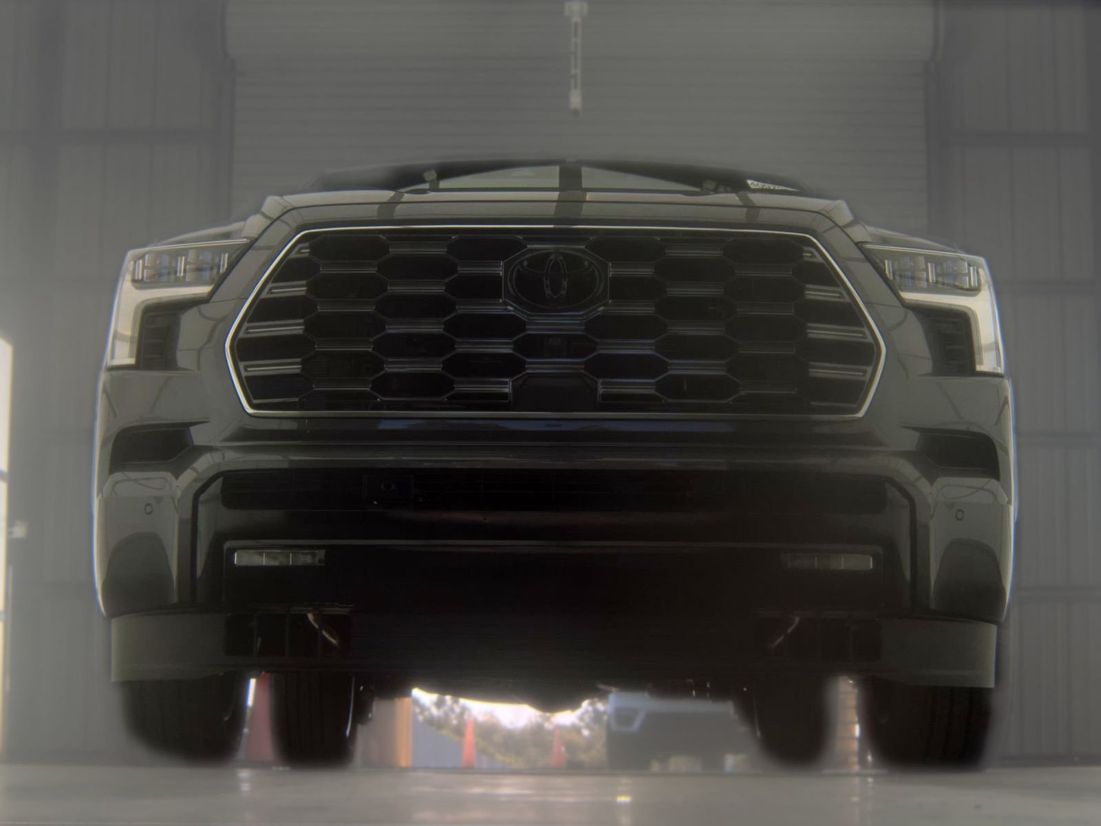 Toyota Sequoia i-FORCE MAX Platinum 2026