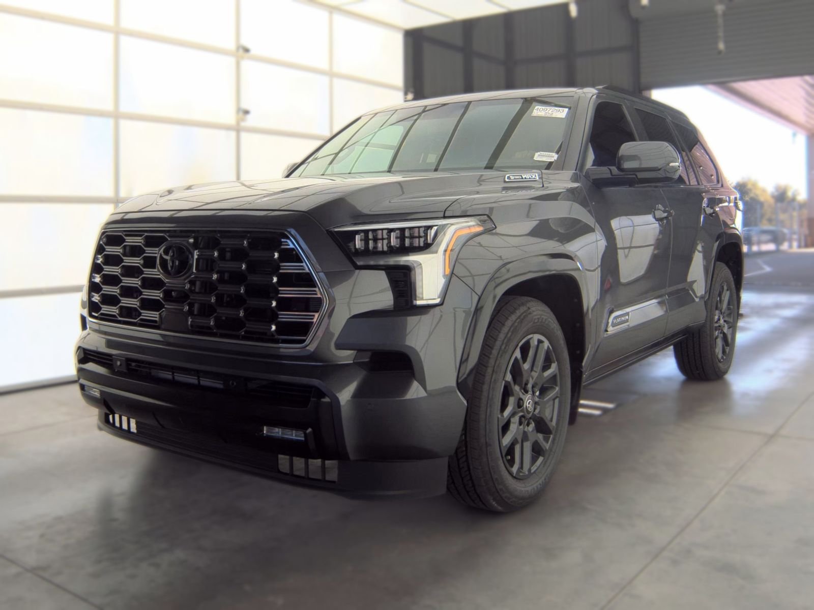 Toyota Sequoia i-FORCE MAX Platinum 2026
