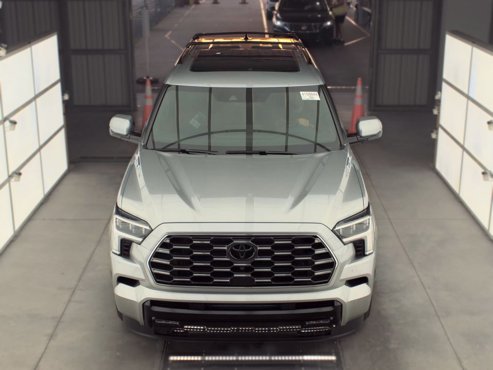 Toyota Sequoia i-FORCE MAX Platinum 2026