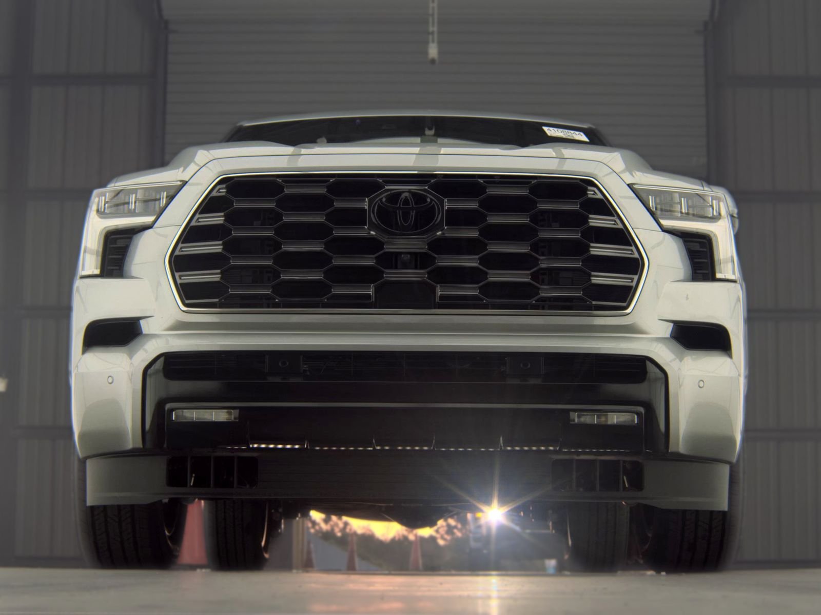 Toyota Sequoia i-FORCE MAX Platinum 2026