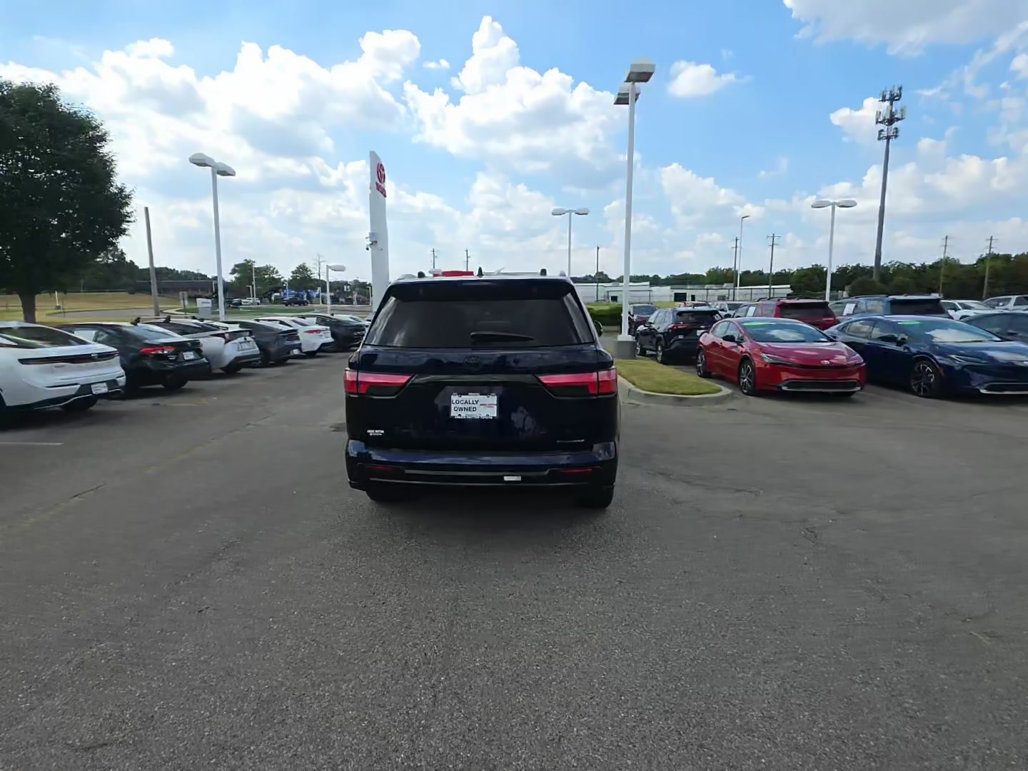 Toyota Sequoia i-FORCE MAX Platinum 2026