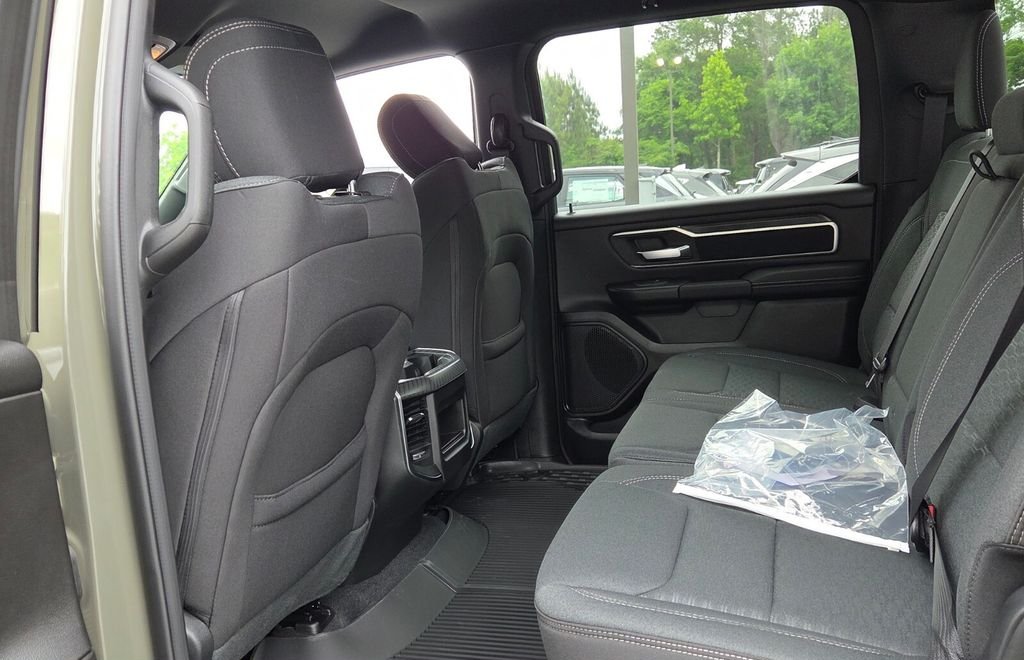 RAM 1500 Big Horn Crew Cab 2026