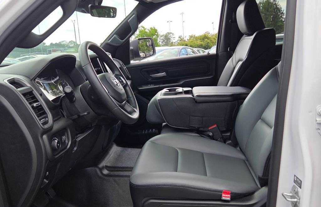 RAM 1500 Tradesman Crew Cab 2026