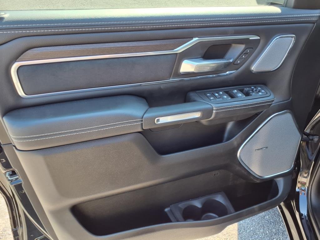 RAM 1500 Laramie Crew Cab 2025