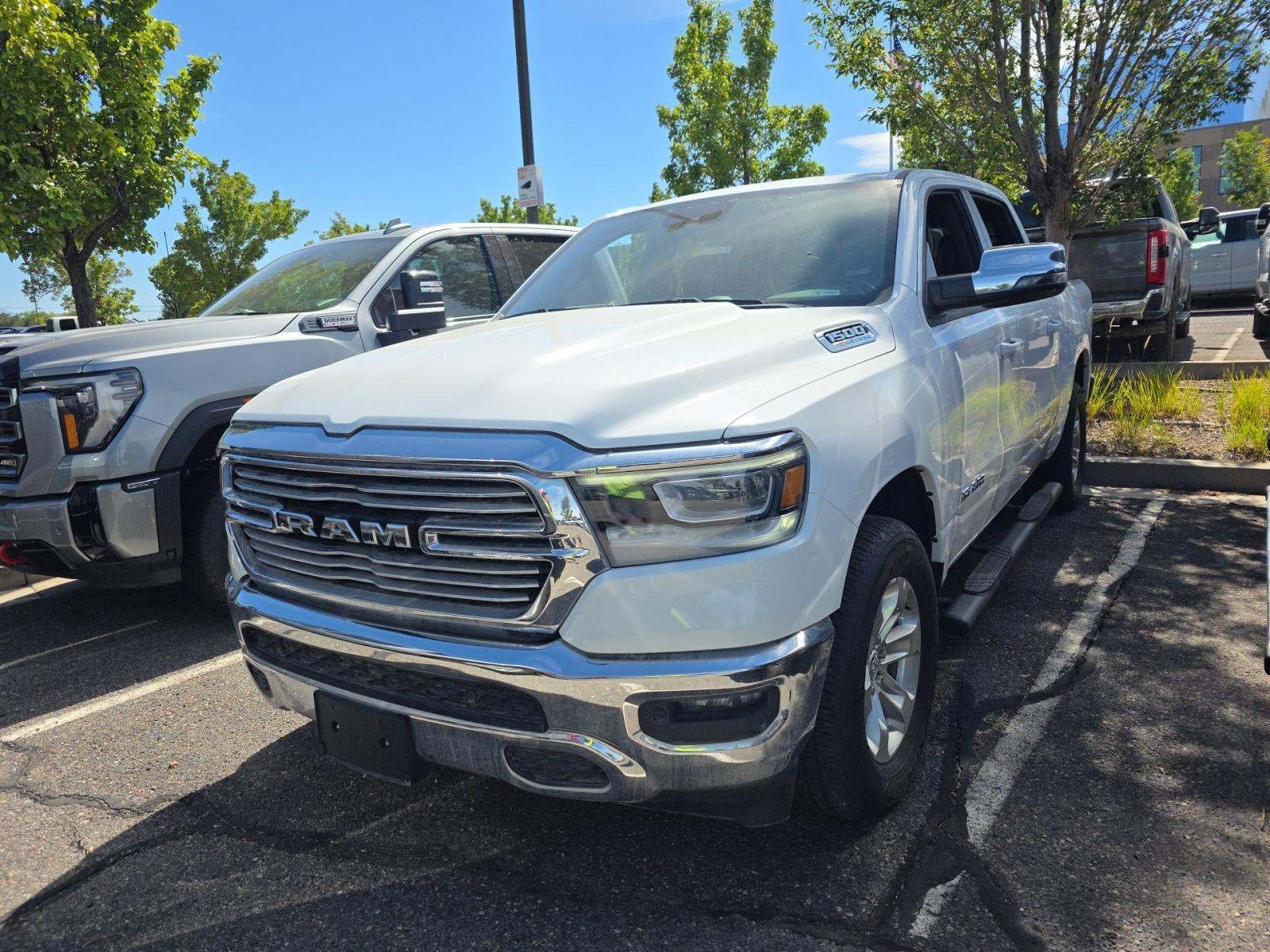 RAM 1500 Laramie Crew Cab 2024