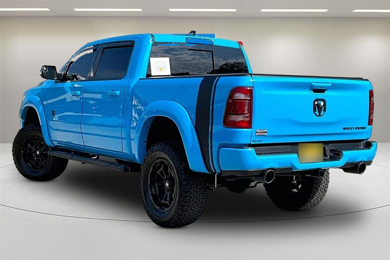 RAM 1500 Laramie Crew Cab Rocky Ridge 2024