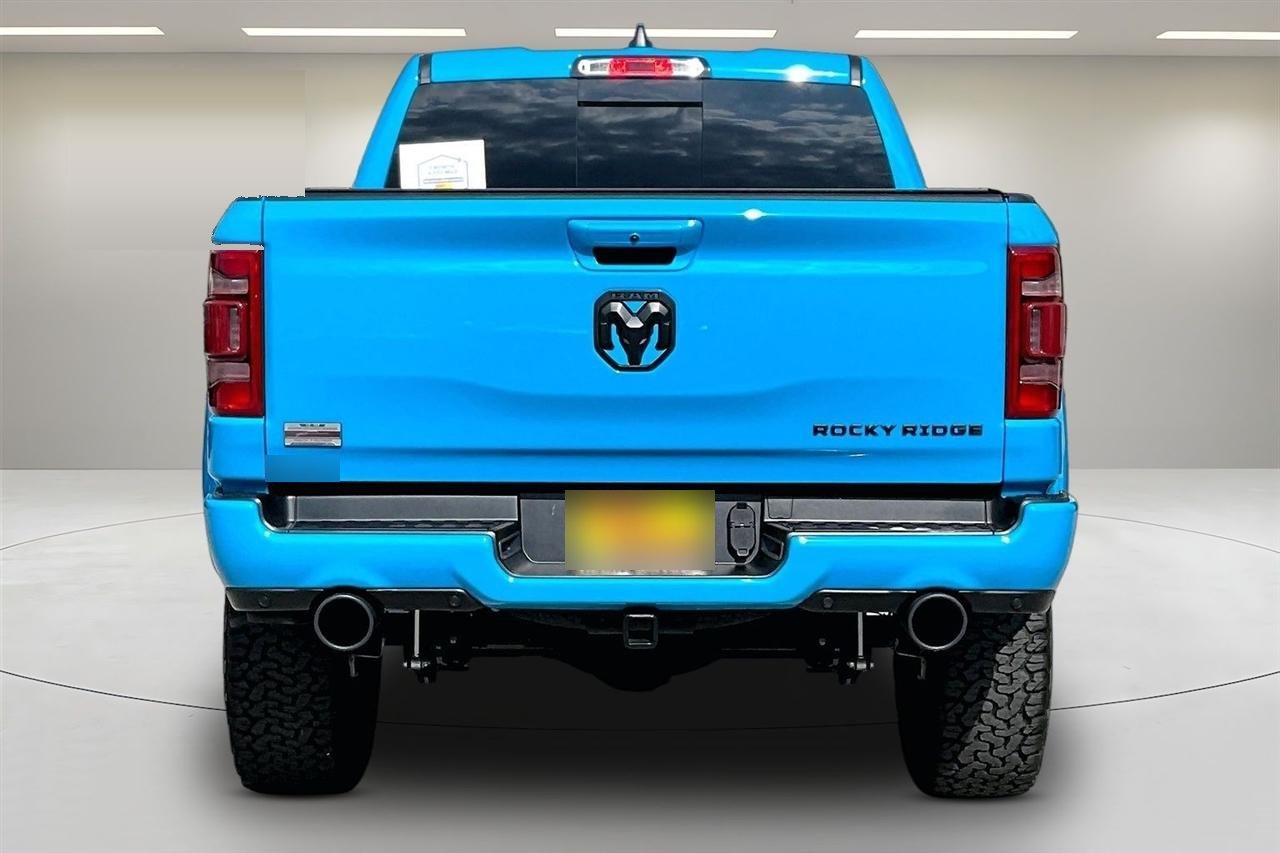 RAM 1500 Laramie Crew Cab Rocky Ridge 2024