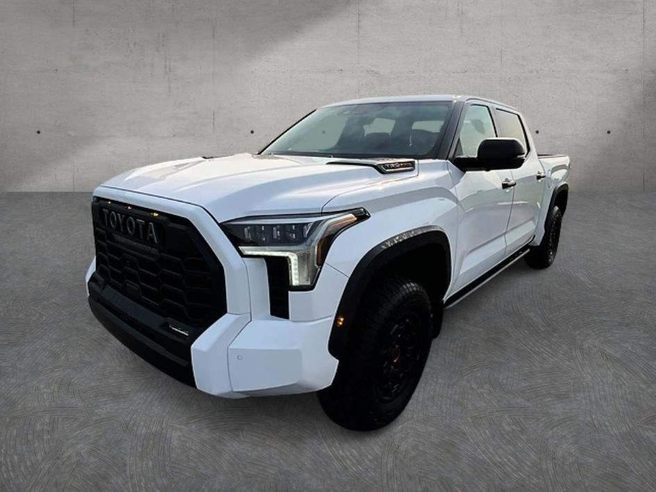 Toyota Tundra i-FORCE MAX TRD Pro CrewMax 2026