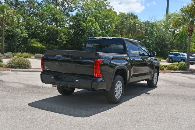 Toyota Tundra SR5 CrewMax 2026