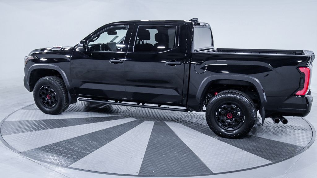 Toyota Tundra i-FORCE MAX TRD Pro CrewMax 2025
