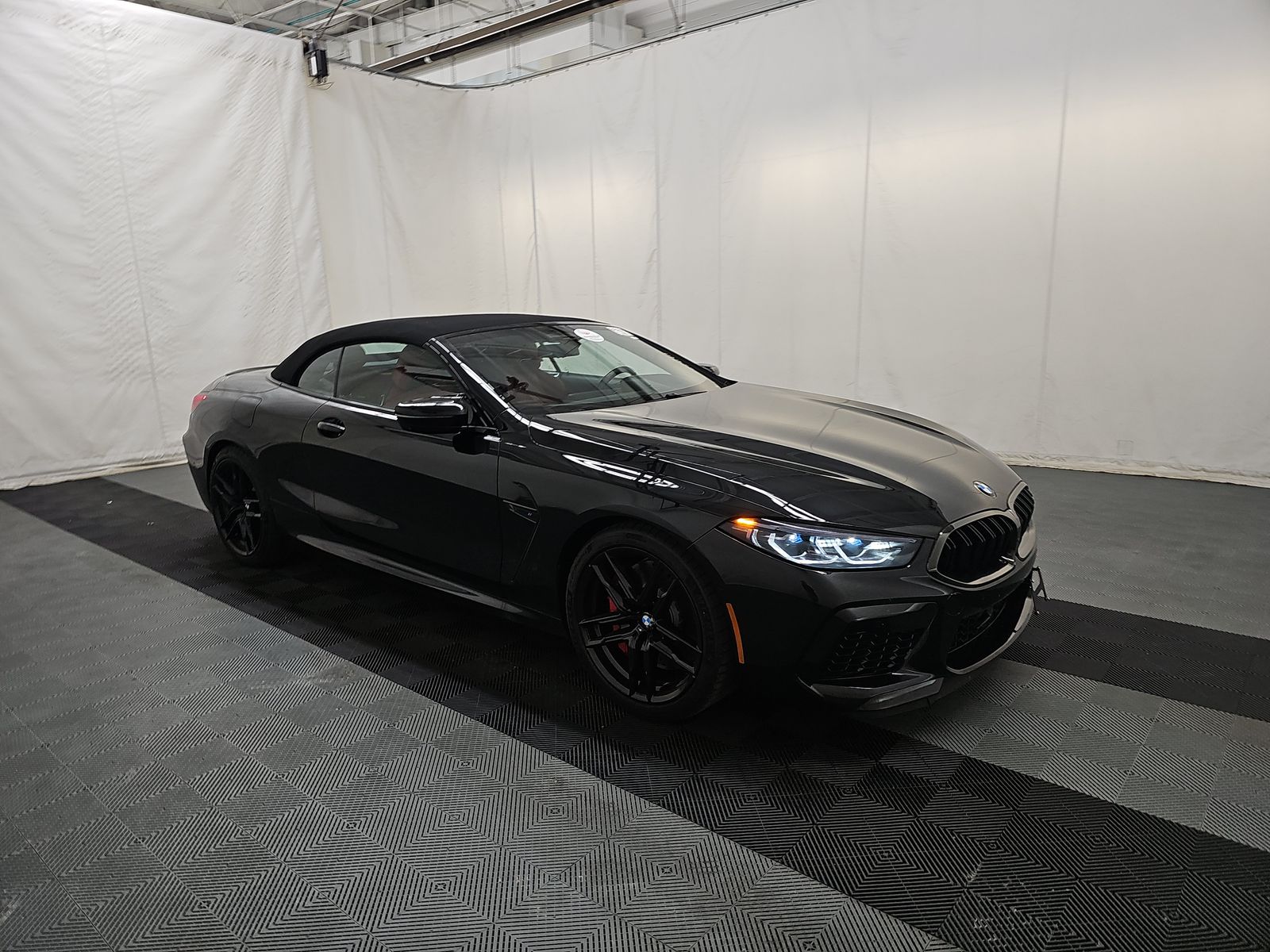 BMW M8 2022