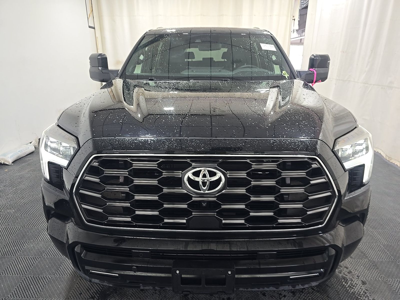 Toyota Sequoia 2025