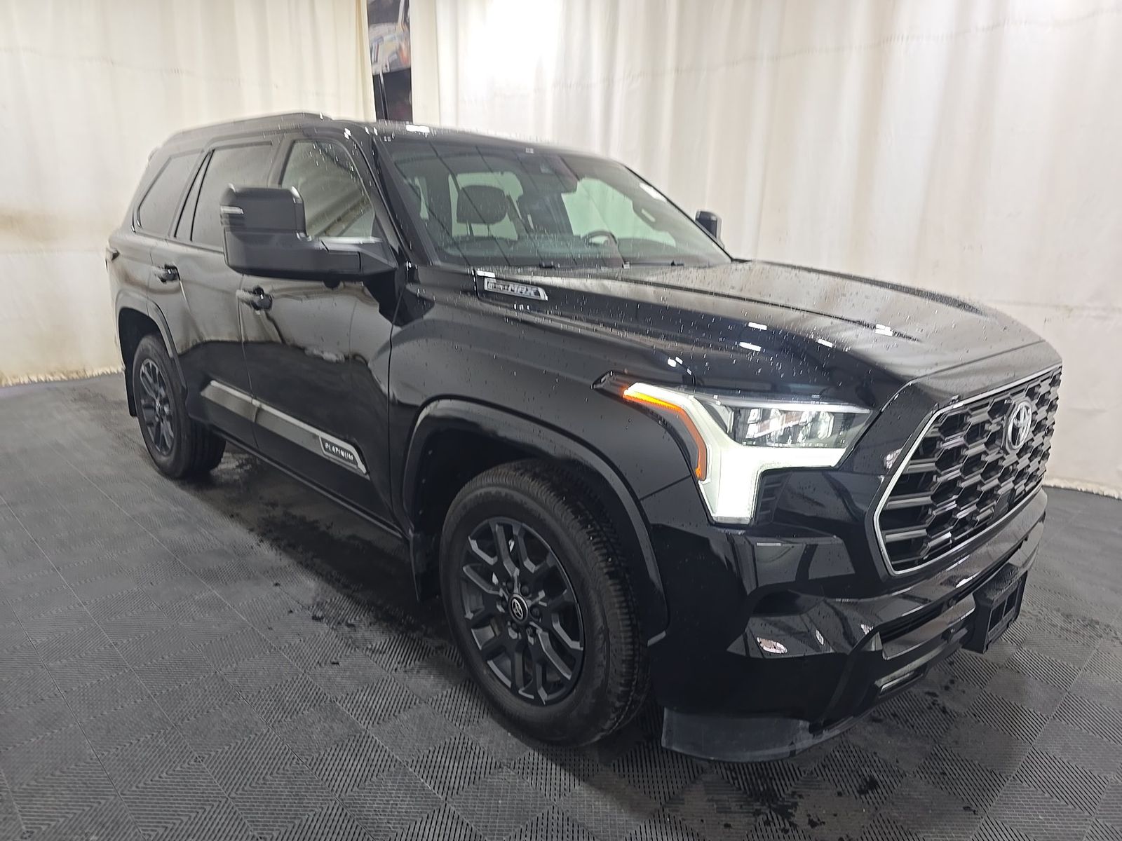 Toyota Sequoia 2025
