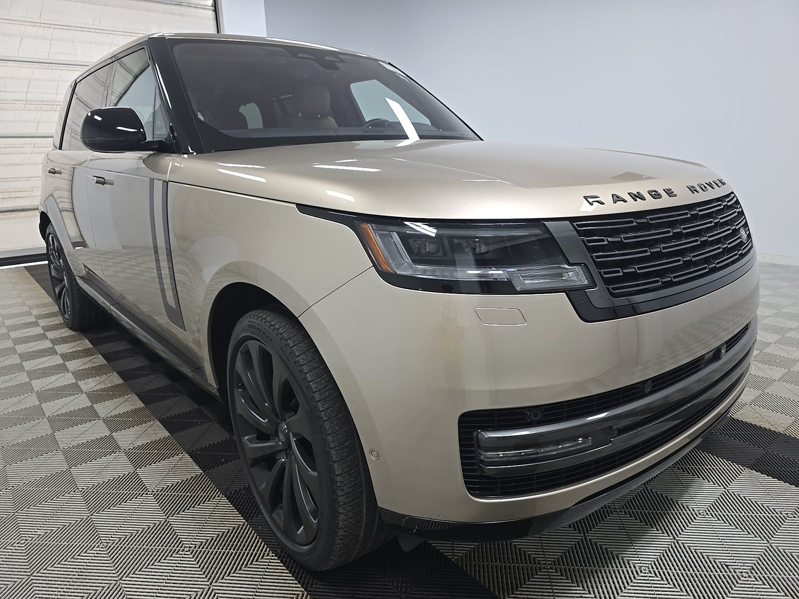 Land Rover Range Rover 2023